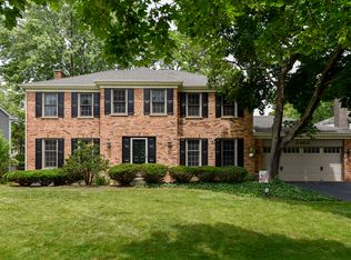 5404 Groveside Ln, Rolling Meadows, IL 60008