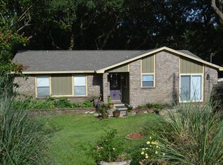 539 Woodlow Rd, Niceville, FL 32578