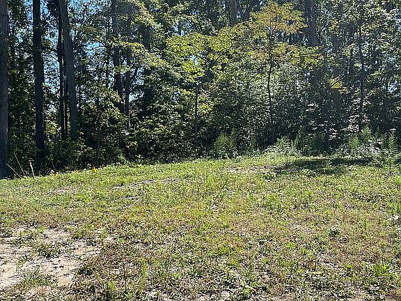 3rd image of 1122 State Route 1122