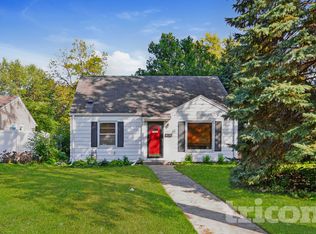 6921 Russell Ave S, Richfield, MN 55423