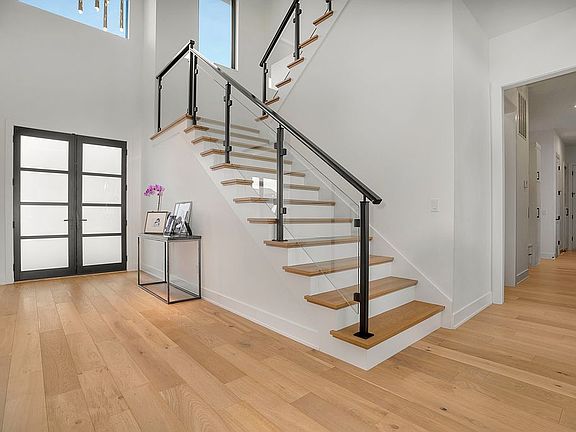 Upgraded Glass Railing 