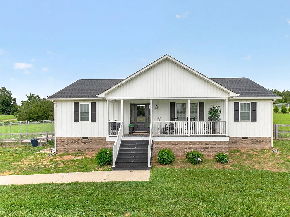 1st image of 4267 Pin Oak Rd