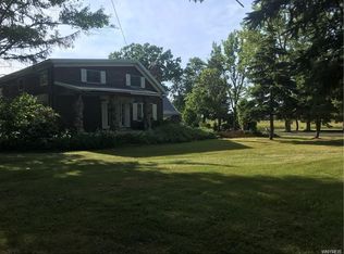 4584 Townline Rd, Ransomville, NY 14131