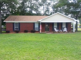 146 Nacoochee Dr, Leesburg, GA 31763