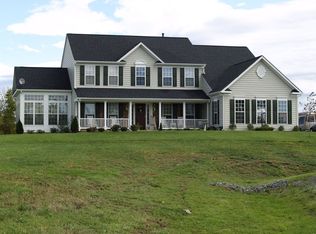 39314 Karlino Ct, Hamilton, VA 20158