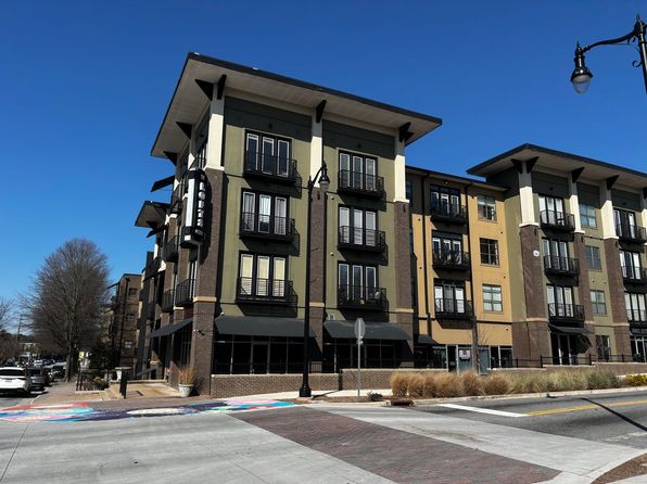 5300 Peachtree Rd Unit 604