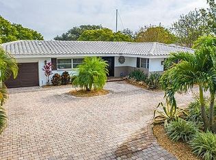 3628 Beach Dr SE, Saint Petersburg, FL 33705