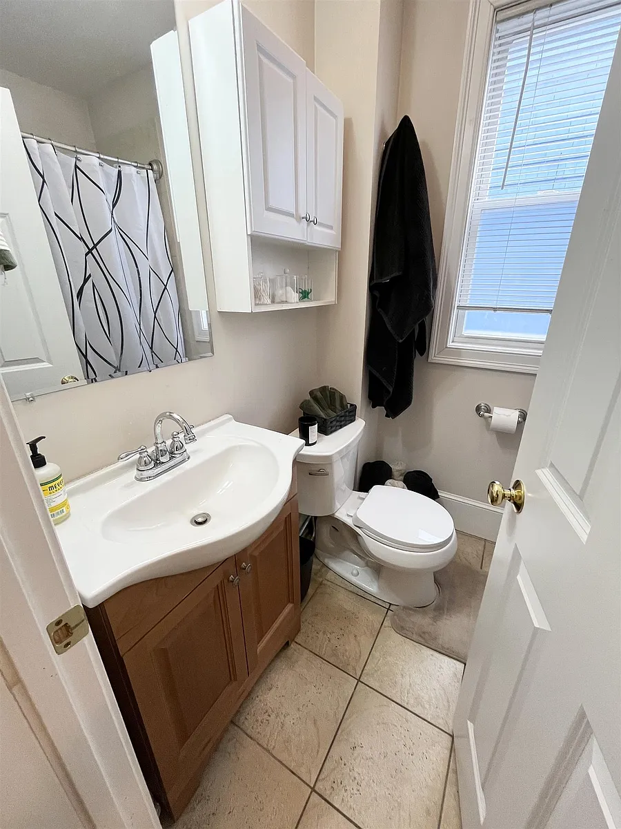 Building Photo - 51 Sargent Ave #2