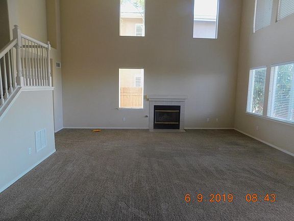 2nd image of 2027 Mariah Dr