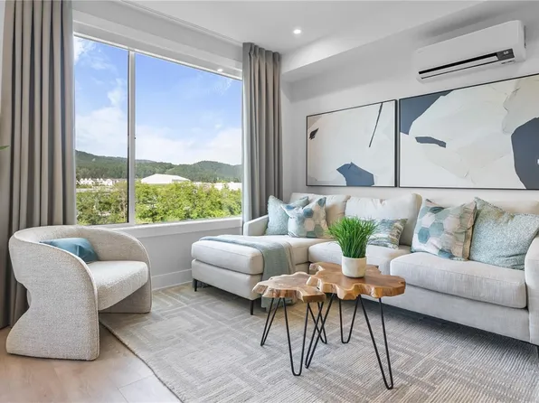 1371 Goldstream Ave #614, Langford, BC V9B 2Y5