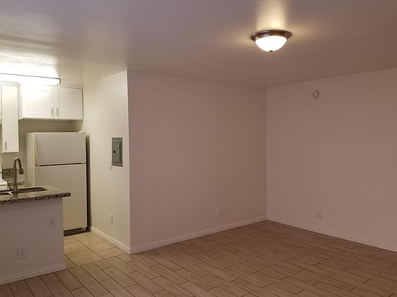 5th image of 5544 Elmer Ave #3