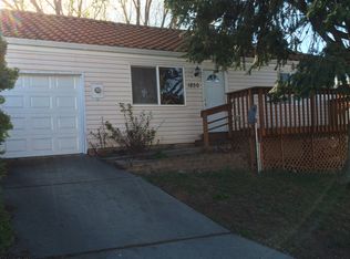 1850 SW Runnion Pl, Pendleton, OR 97801
