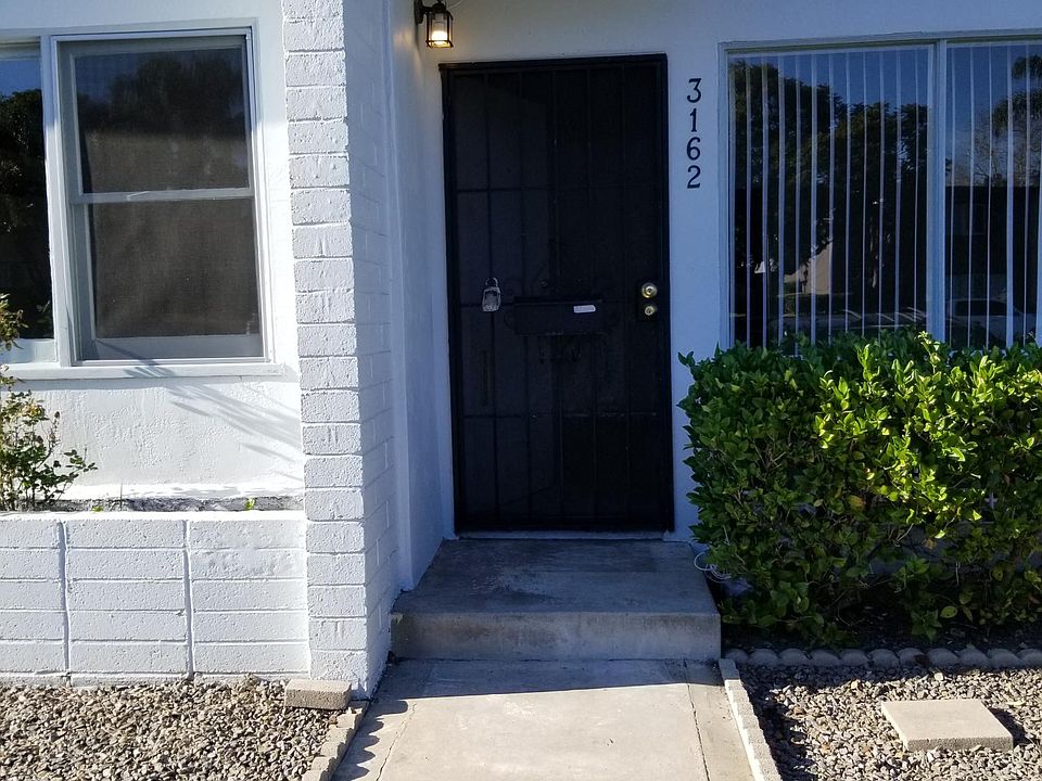 1st image of 3162 Clairemont Dr