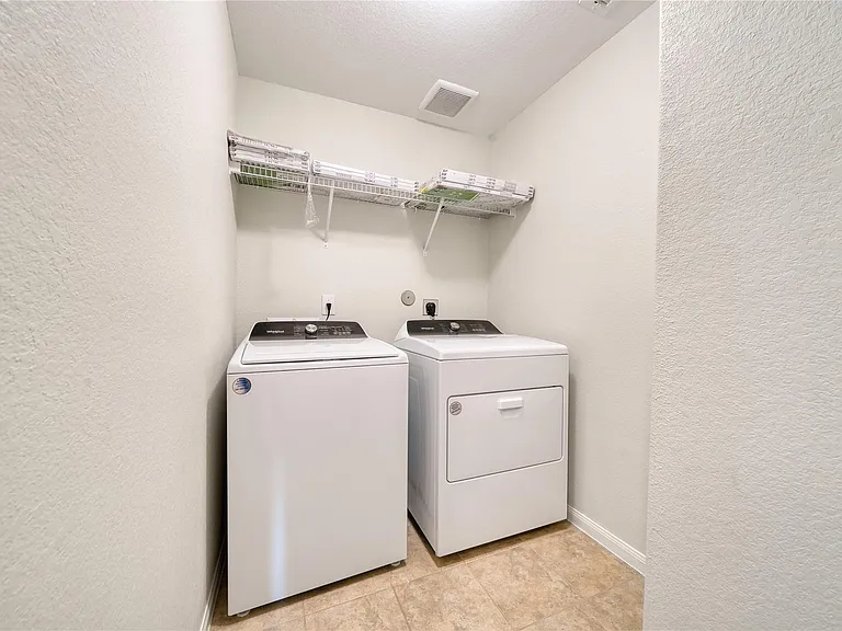 5735 Rainbow Rd — Photo 22
