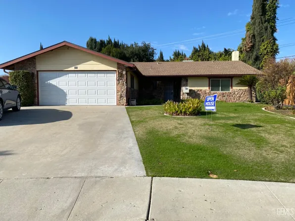 105 Holmby Ct, Bakersfield, CA 93309