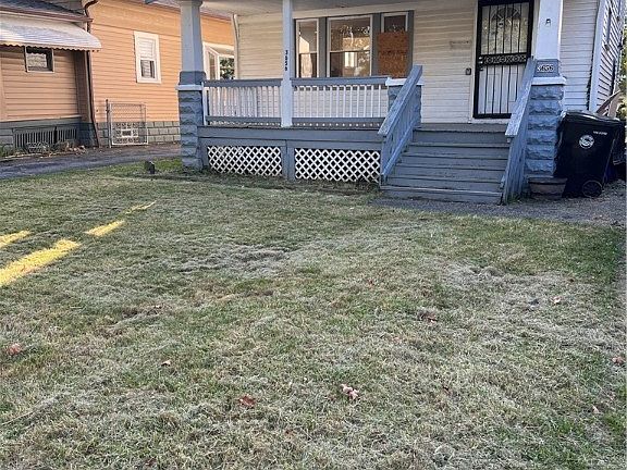 2nd image of 3656 E 135th St