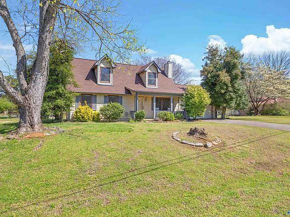 3rd image of 211 Pops Cor