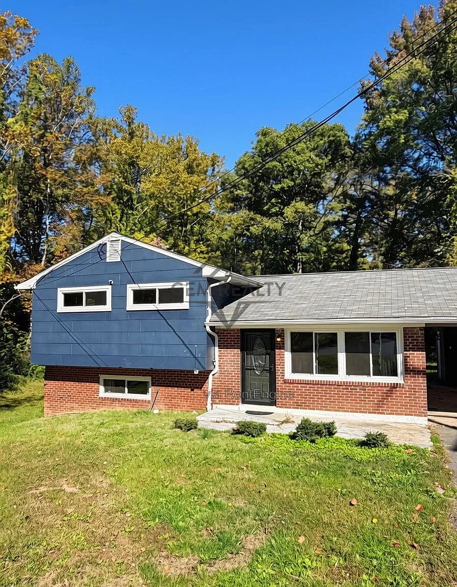 3 bed, 2.0 bath, 1548 sqft, $2,650 — Photo 1