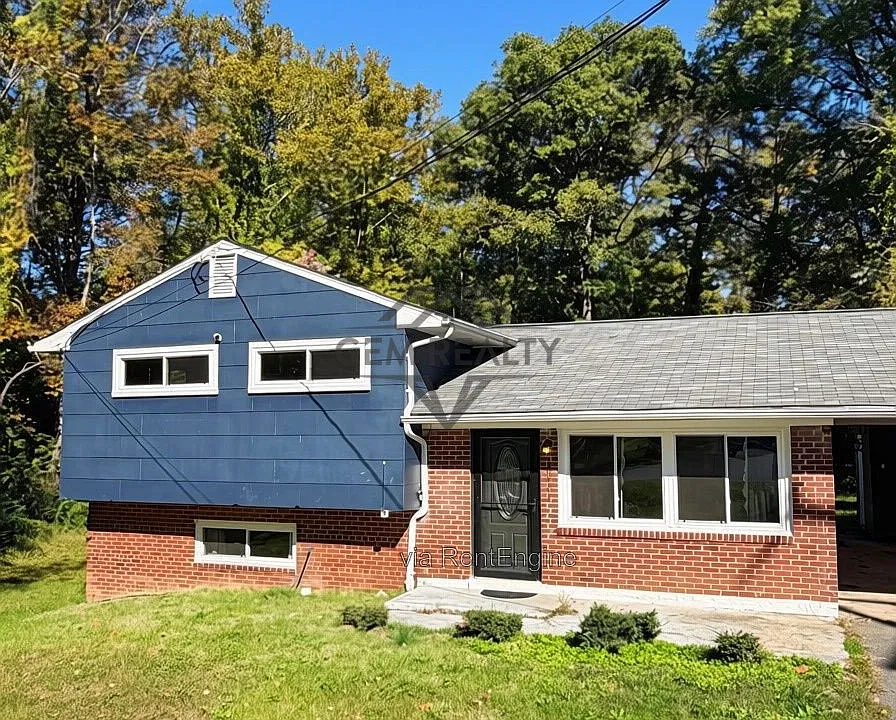 18901 Barnette Cir