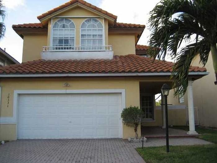 1st image of 10331 NW 56th Ter