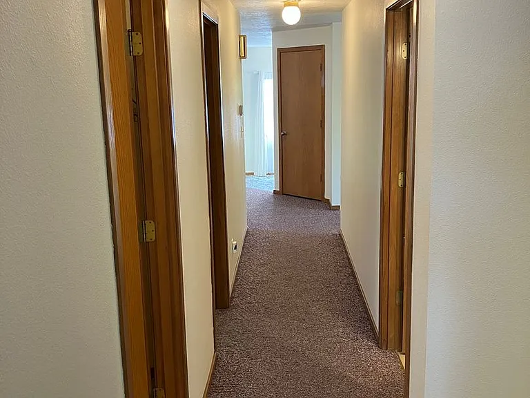 1325 Elser Dr SE — Photo 18