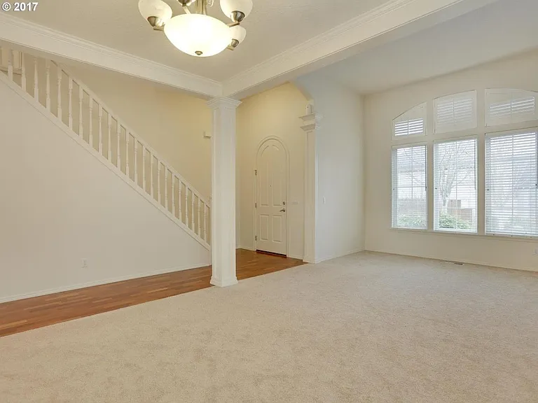 13583 NW Henninger Ln — Photo 6