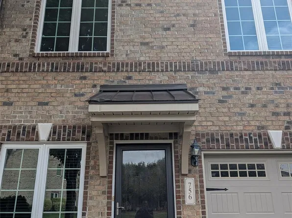 756 King Fisher Ln, High Point, NC 27265