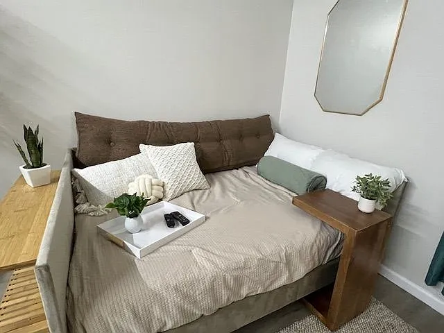 702 S 48th Ave — Photo 9