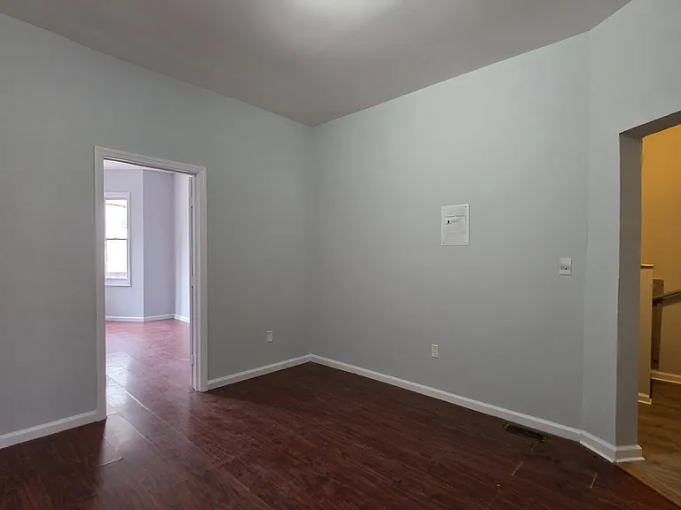 107 Grant Ave #1 — Photo 17
