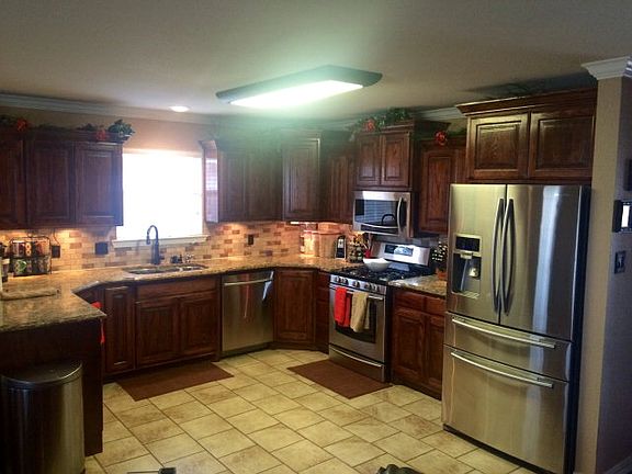 5th image of 2937 Beechwood St