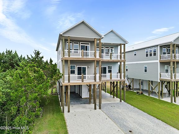 2nd image of 150 Sea Gull Lane #8a