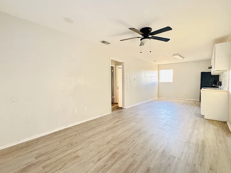 310 S 28th St #2 — Photo 5