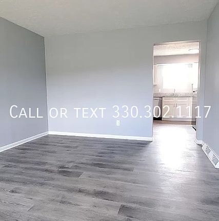 5th image of 26 Berwyck Dr
