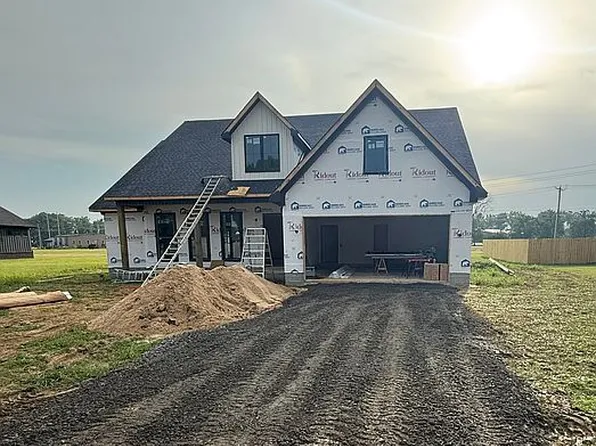1913 Lakeview Dr, Kensett, AR 72082