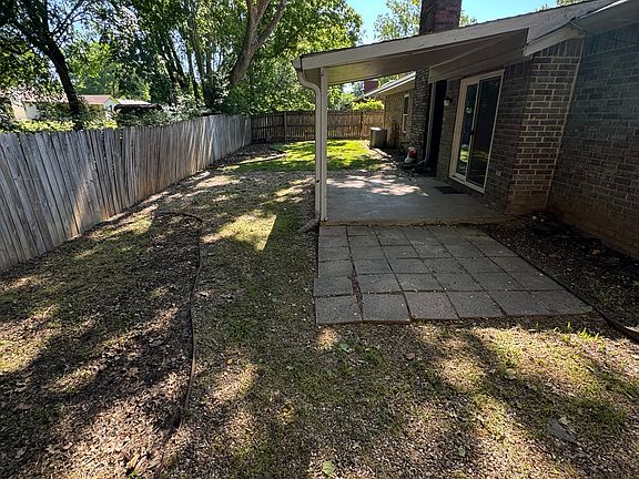 5th image of 1448 E Briarcliff St