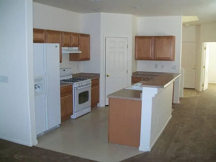 8024 Gallagher Island St — Photo 3