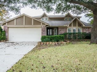8135 Split Oak Dr, Houston, TX 77040