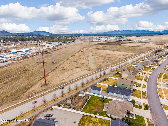 3rd image of 7395 W Nagel Rd