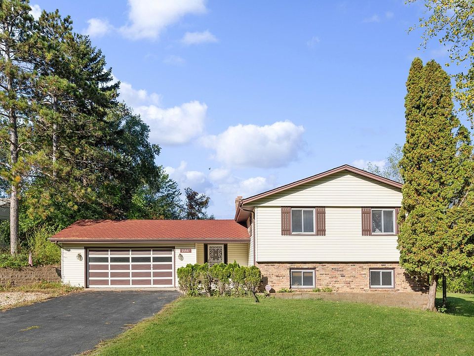 1st image of 2841 Sibley Hills Dr