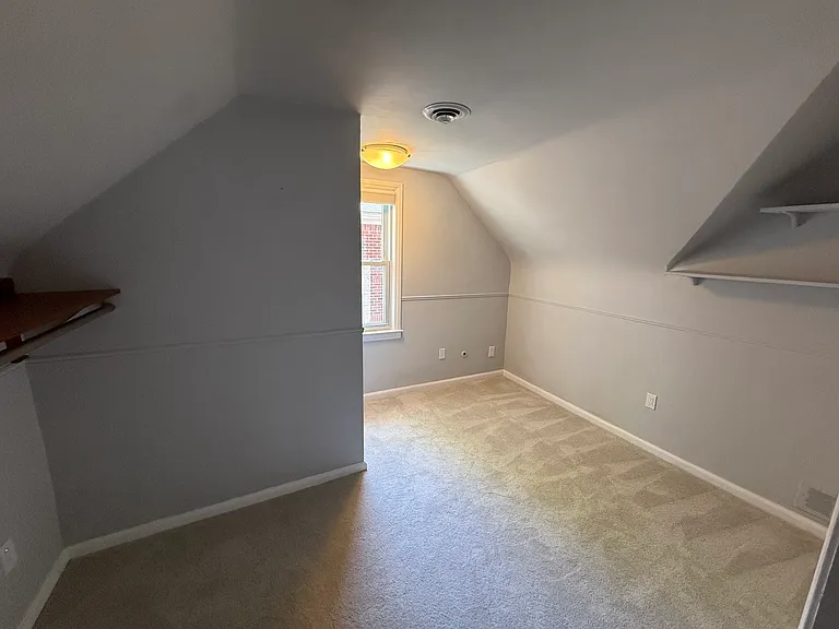 907 Marywood Dr — Photo 11