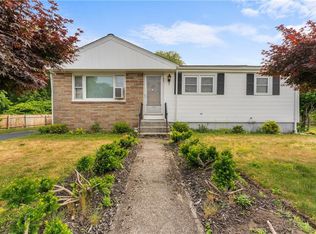 55 Ivan Ave, Riverside, RI 02915