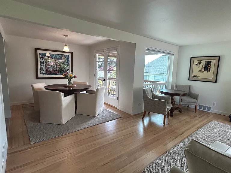 4009 NE 72nd St — Photo 5