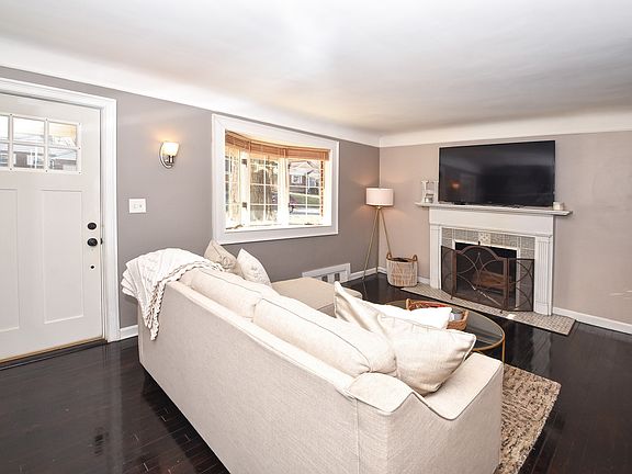 5th image of 7252 Berwood Dr