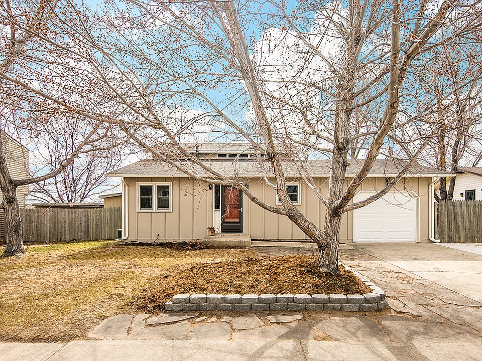 1st image of 17 Rose Ct