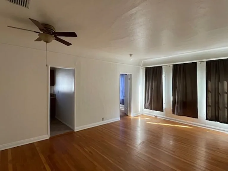 444 N Sycamore Ave #8 — Photo 7