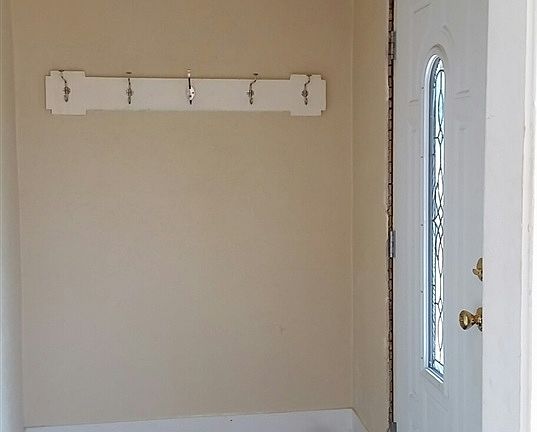 2nd image of 918 W Providence Ave