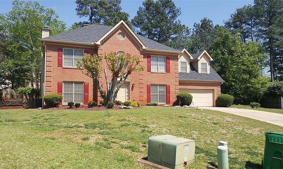 2nd image of 4139 Wyndham Park Cir