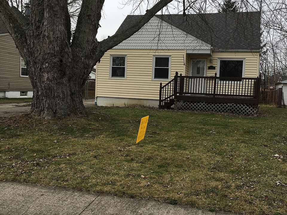1st image of 1318 Cedar Dr