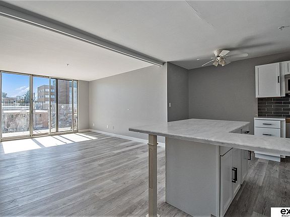 4th image of 3000 Farnam St #S3j