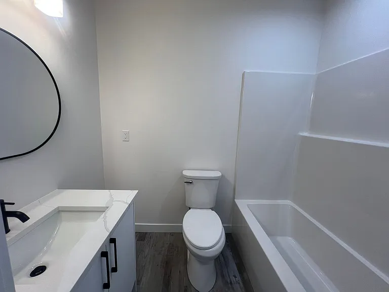 5661 1st Ave — Photo 12